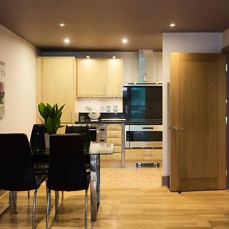 The Vauxhall Hideout - Comfy 2Bdr Flat With Balcony 伦敦 外观 照片