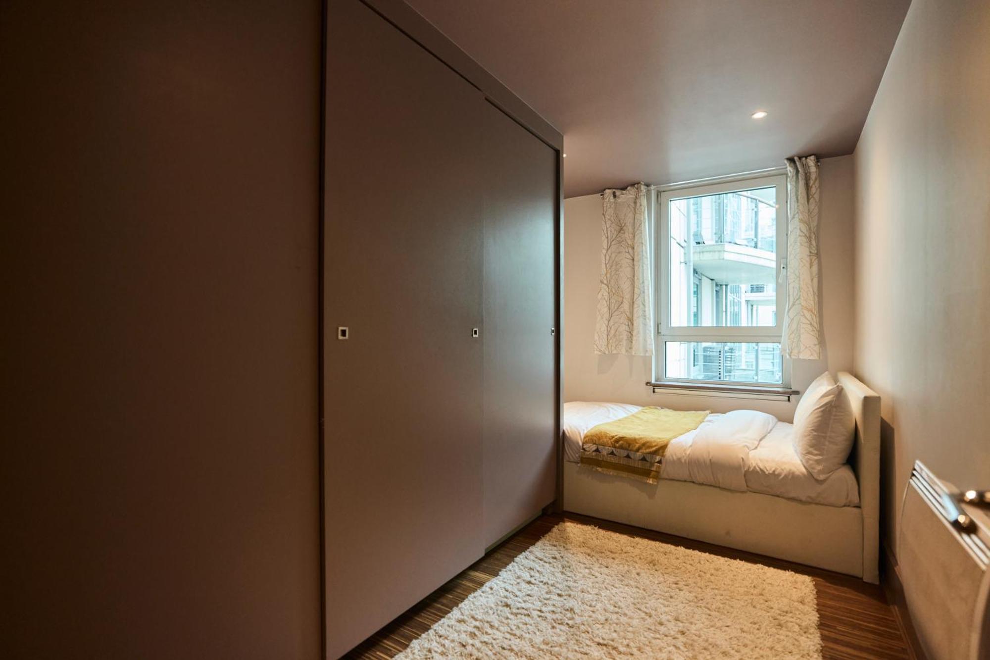 The Vauxhall Hideout - Comfy 2Bdr Flat With Balcony 伦敦 外观 照片